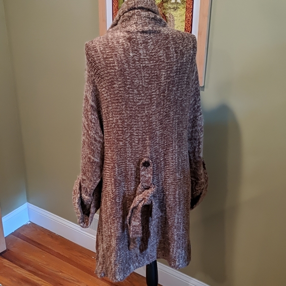 Chunky Cardigan Sweater - Picture 4 of 6